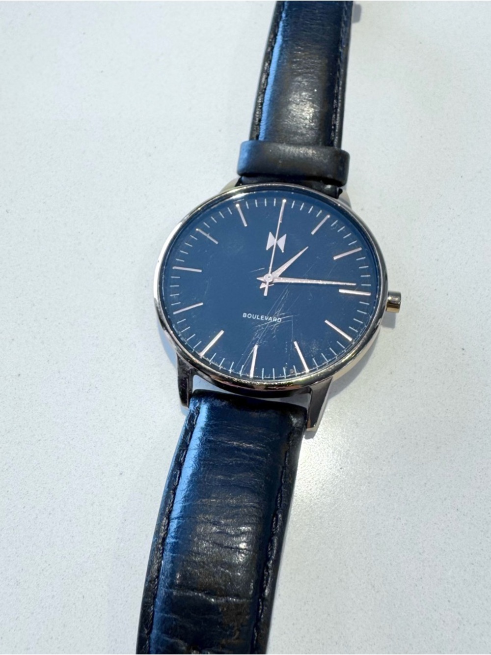 🛍️4 for 20$ / MVMT Minimalist Dial Watch Leather Strap / Black - Picture 2 of 9